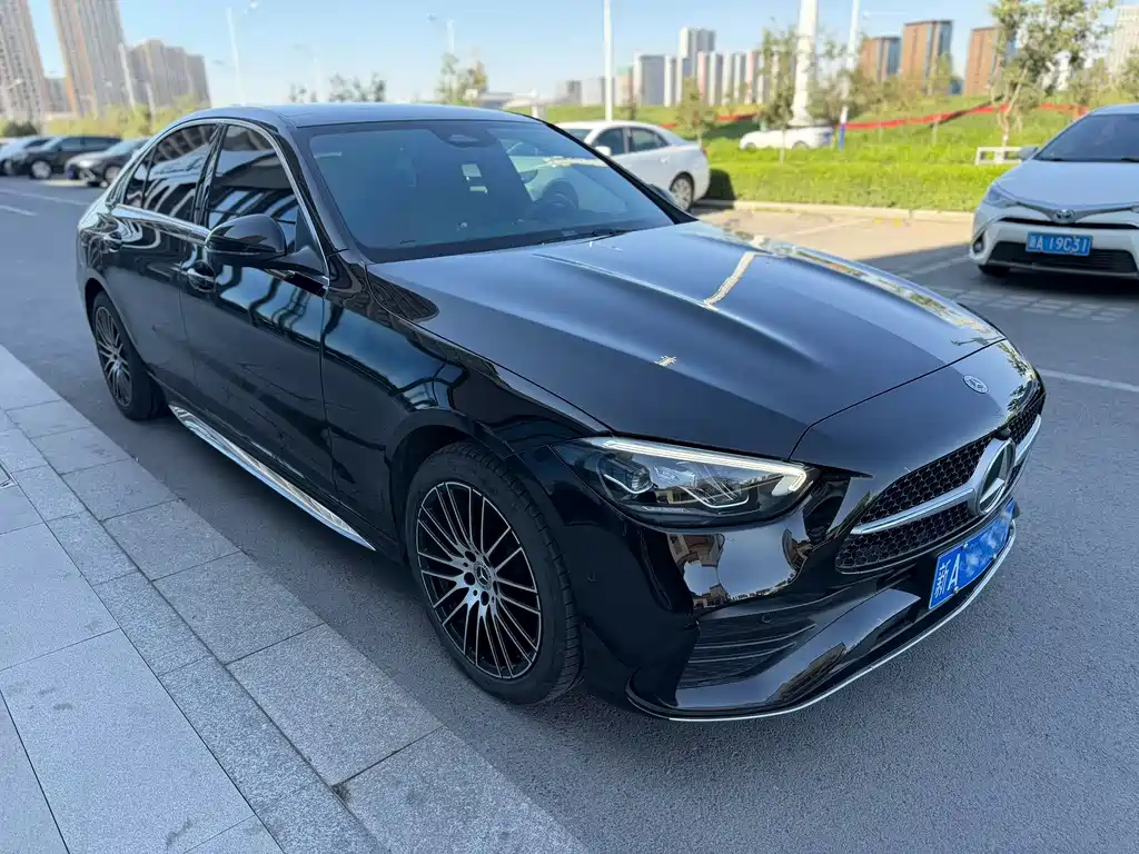 Mercedes-Benz C-Class 2023
