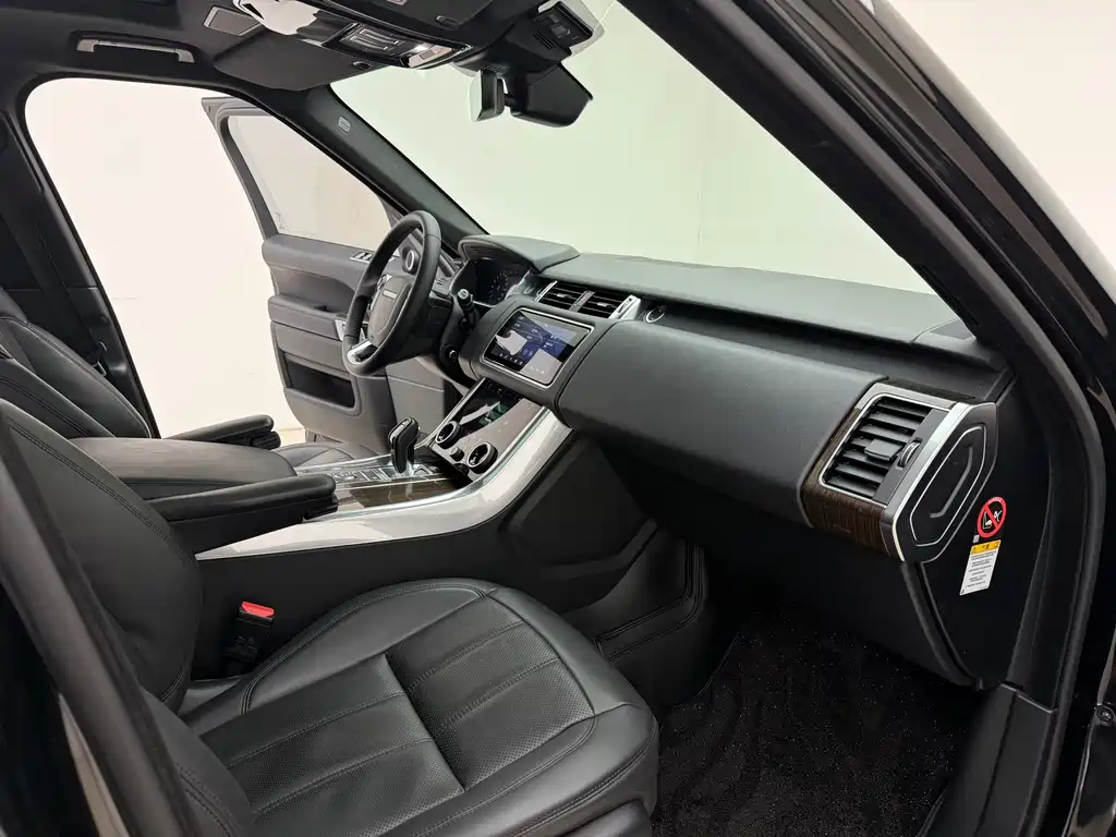 Land Rover Sport PHEV 2018 — фото 12