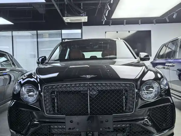 Bentley Bentayga 2024