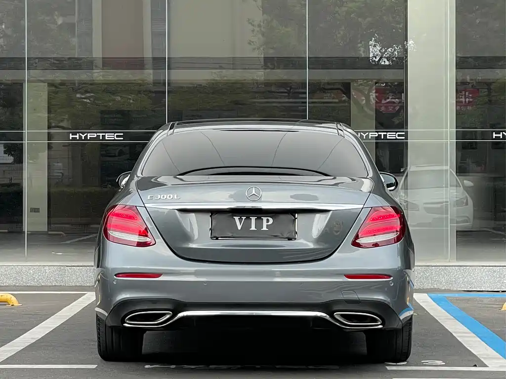 Mercedes-Benz E-Class 2020 — фото 10