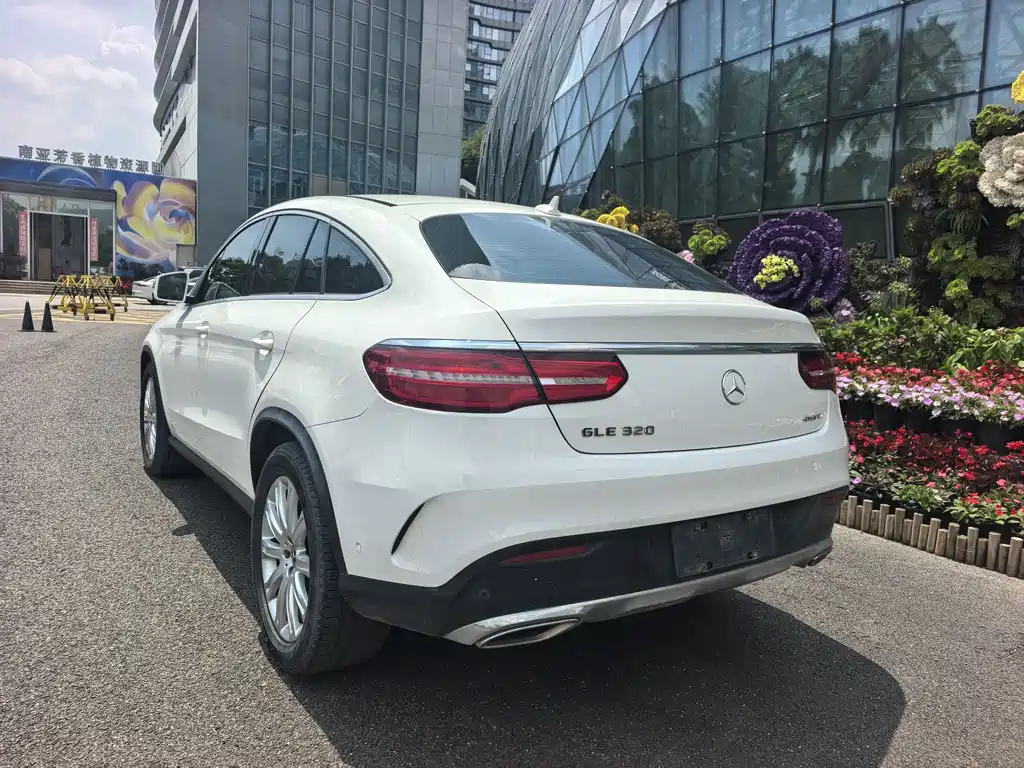 Mercedes-Benz GLE Coupe 2018 — фото 14