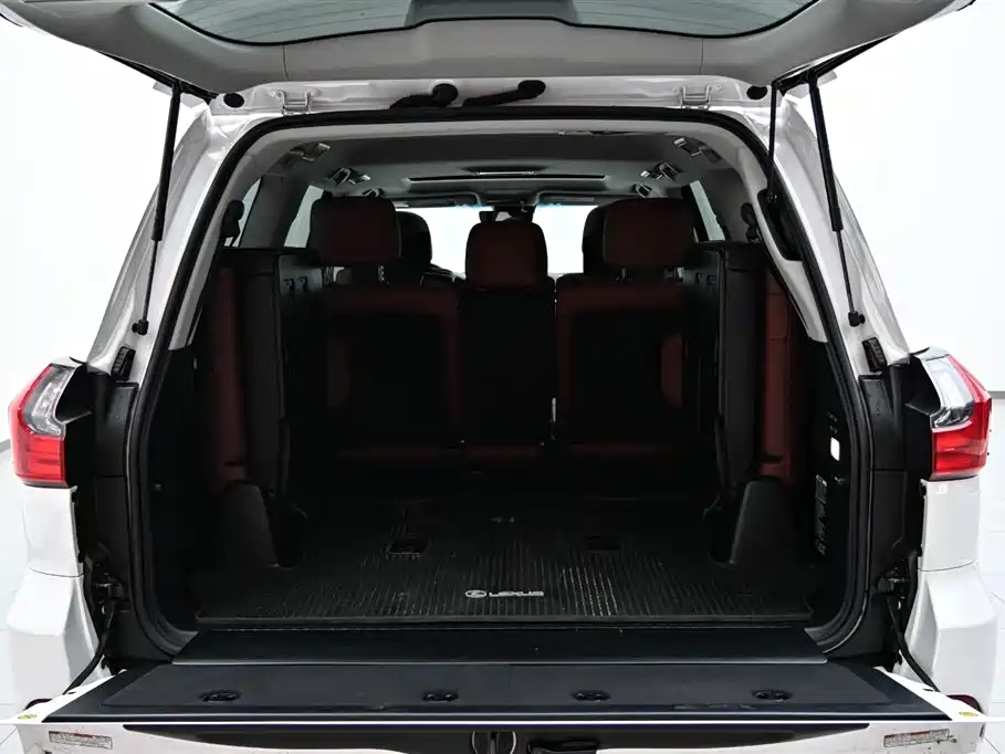 Lexus LX 2022 — фото 39