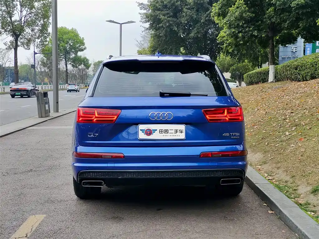 Audi Q7 2016 — фото 5