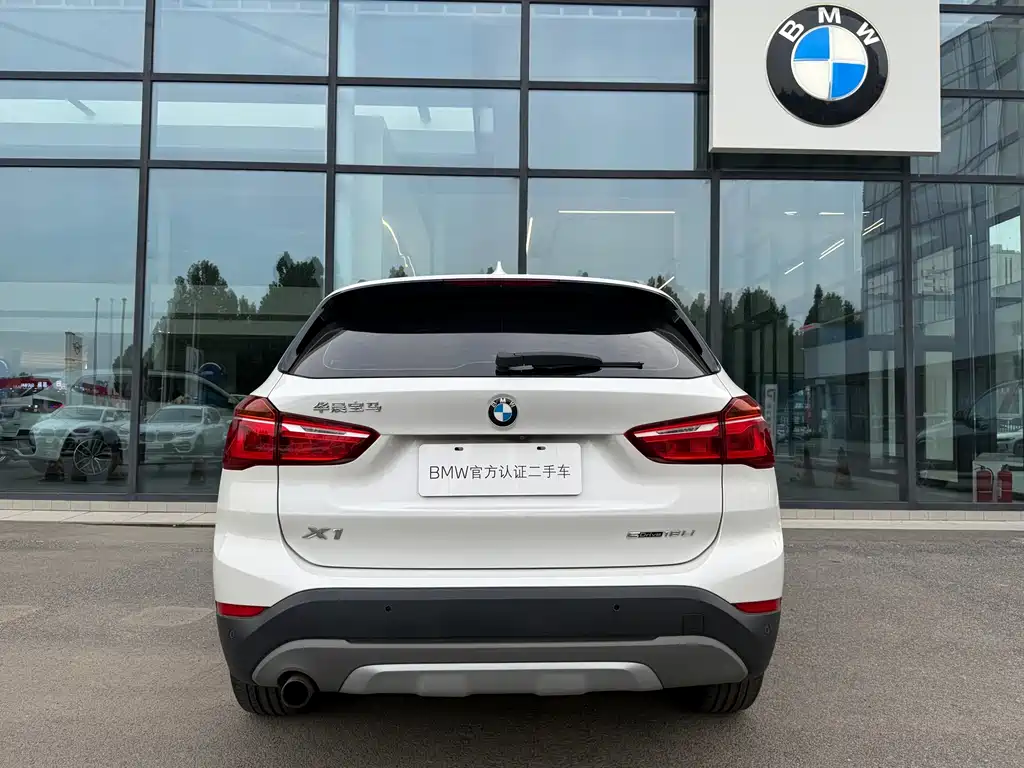 BMW X1 2019 — фото 12