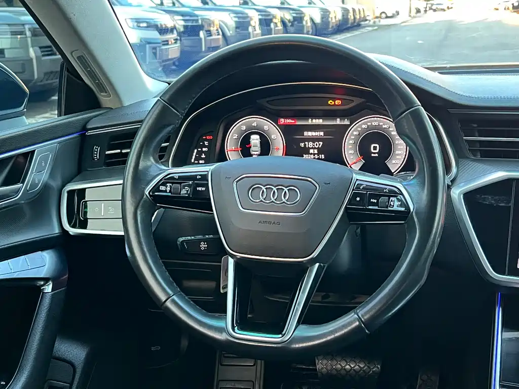 Audi A7 2023 — фото 11