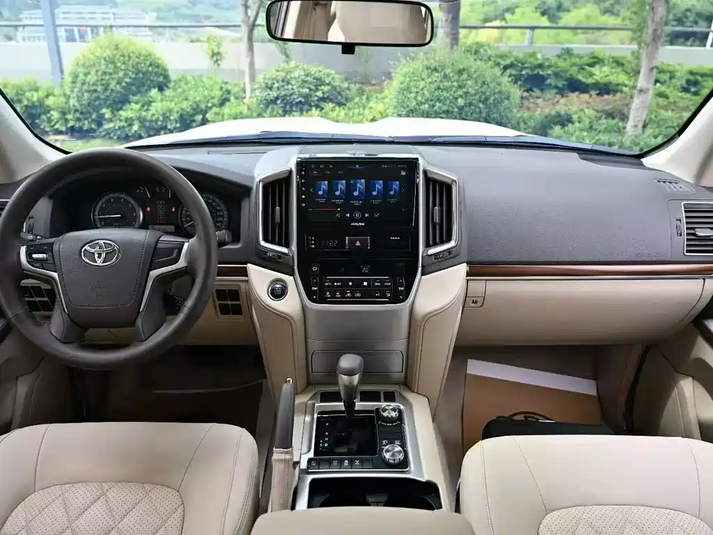 Toyota Land Cruiser 2019 — фото 4