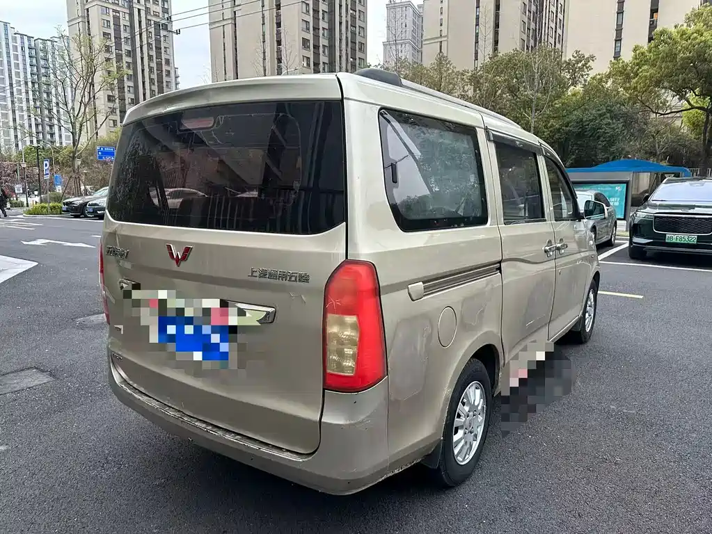 Wuling Rongguang V 2016 — фото 10