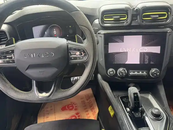 Lynk & Co 03 2019
