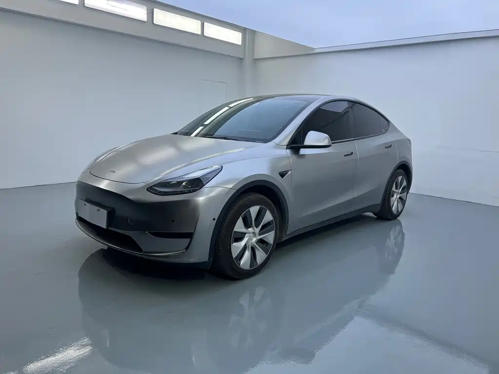 Tesla Model Y 2023 — фото 3