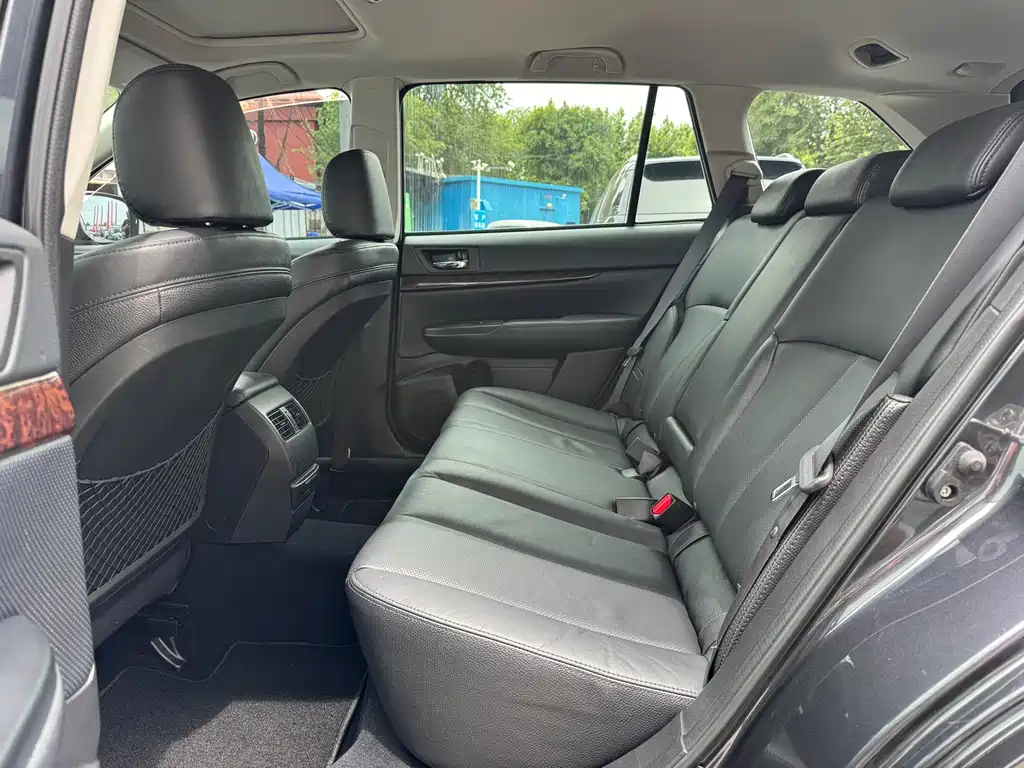 Subaru Outback 2013 — фото 15