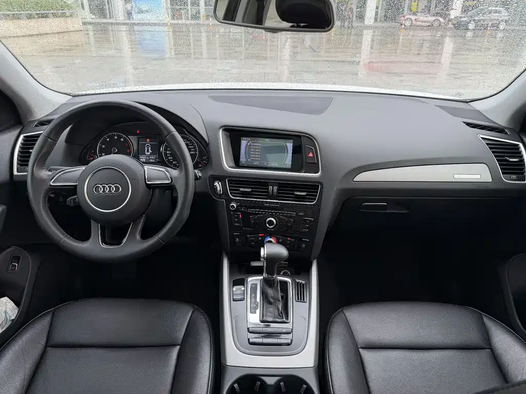 Audi Q5 2016 — фото 12
