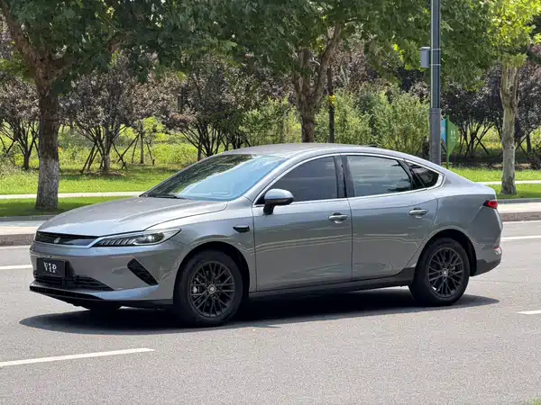BYD Qin PLUS 2025