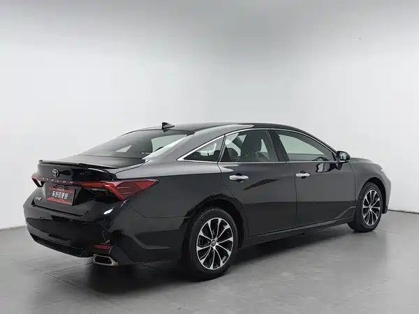 Toyota Avalon 2023