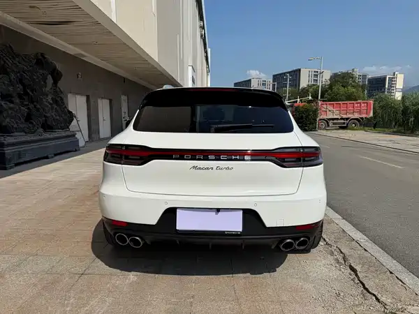 Porsche Macan 2015