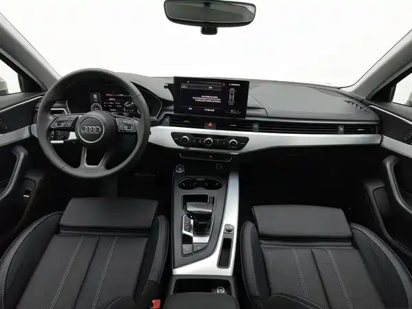 Audi A4L 2021