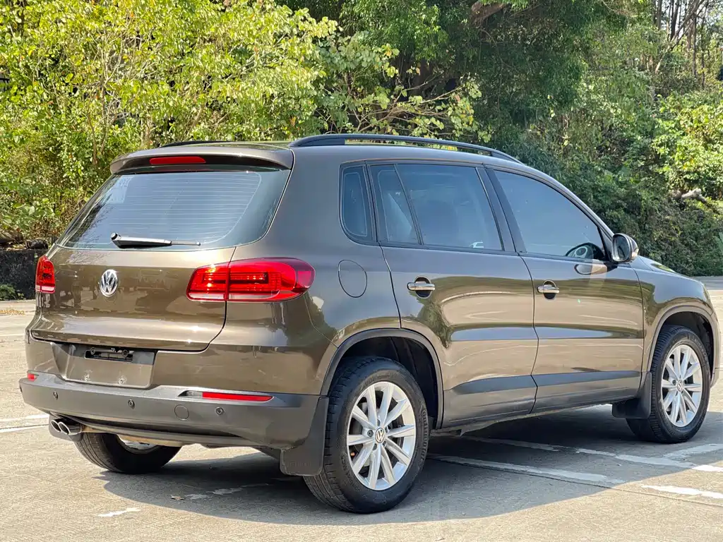 Volkswagen Tiguan 2016 — фото 8