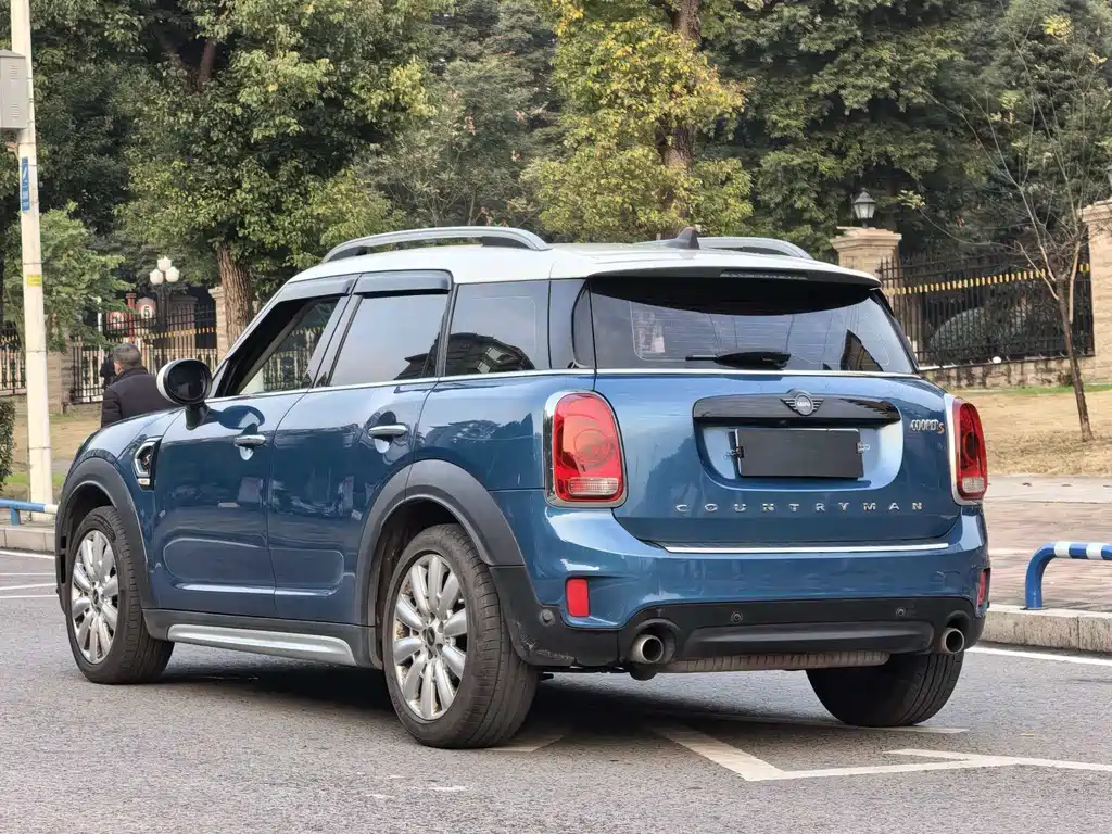 MINI Countryman 2019 — фото 13