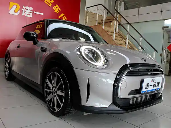 MINI 2024