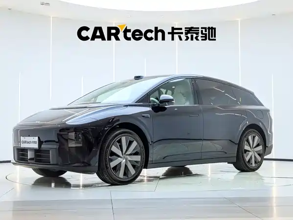 Li Auto i6 2025