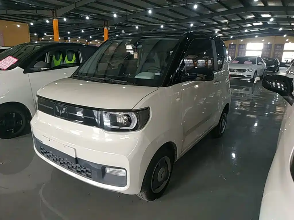 Wuling Hongguang MINIEV 2022 — фото 1