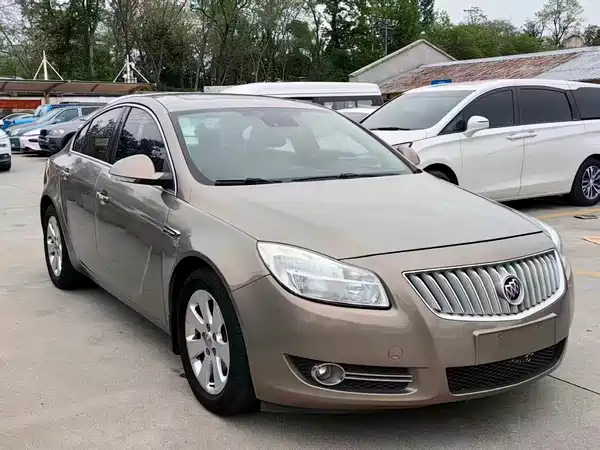 Buick Regal 2012