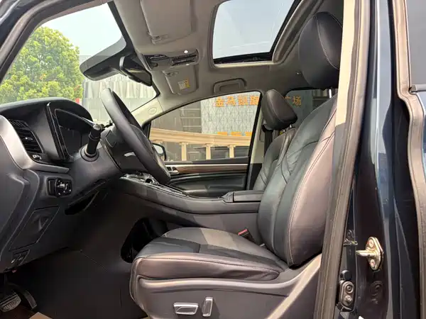 GAC Trumpchi M8 2022