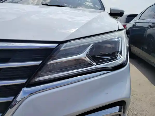 Roewe i5 2020