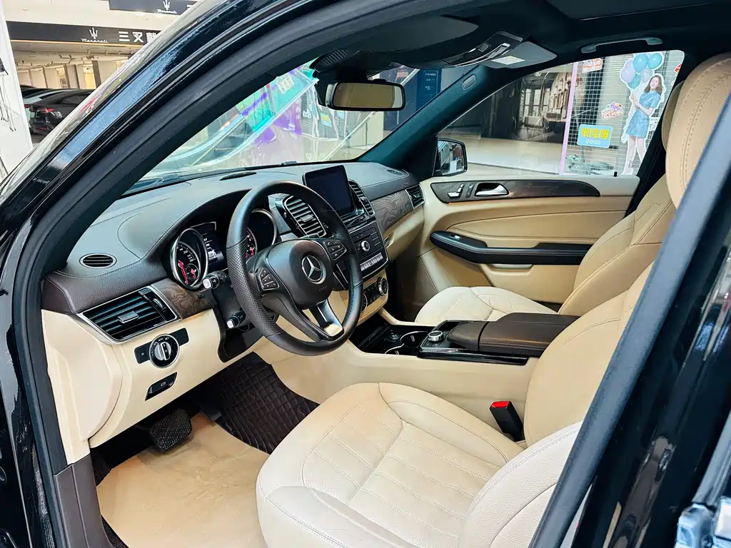 Mercedes-Benz GLE 2018 — фото 8