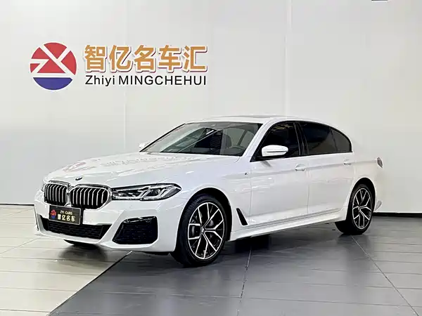 BMW 5 Series 2022