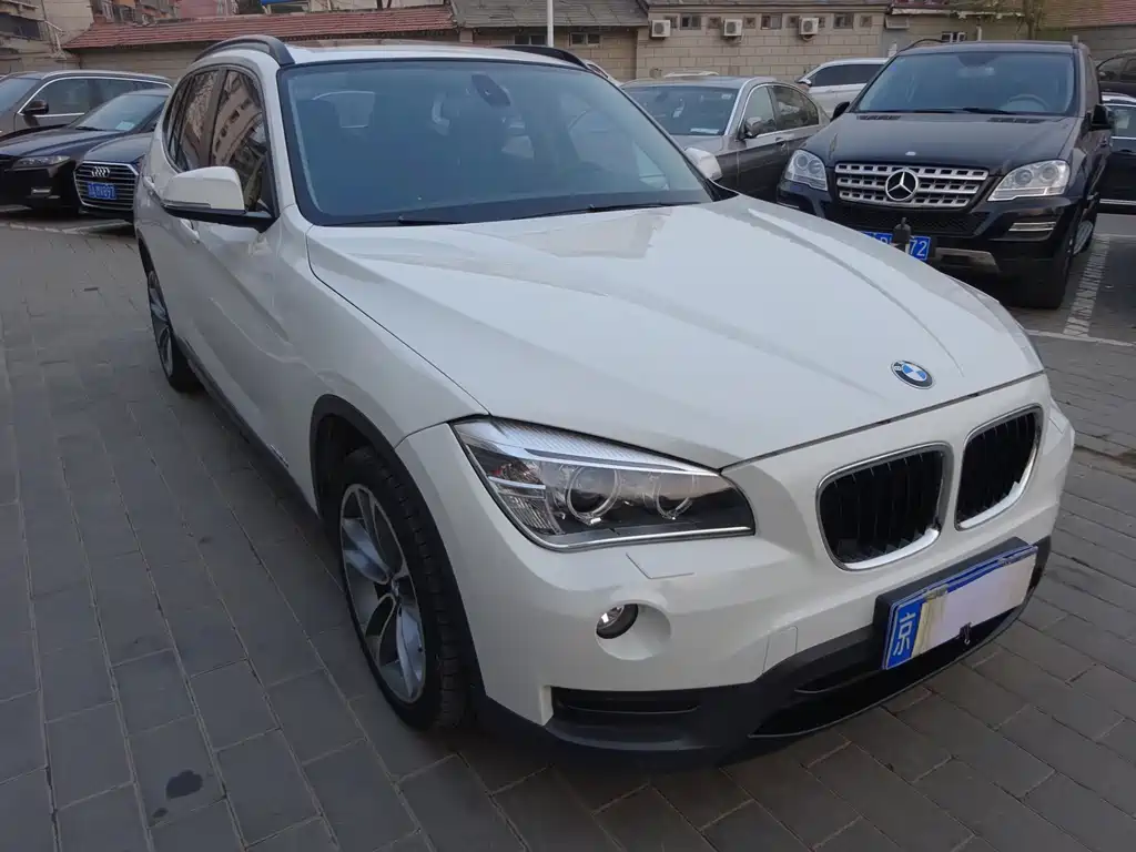 BMW X1 2014 — фото 3