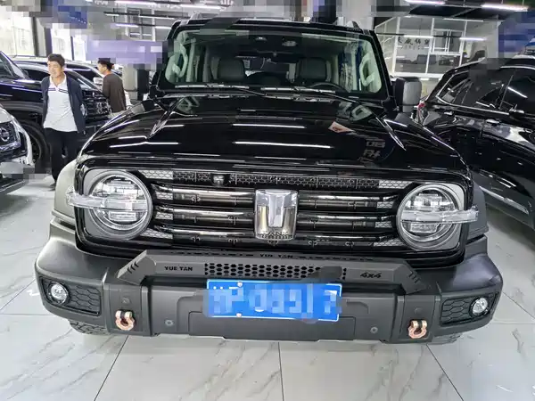 Tank 300 2022