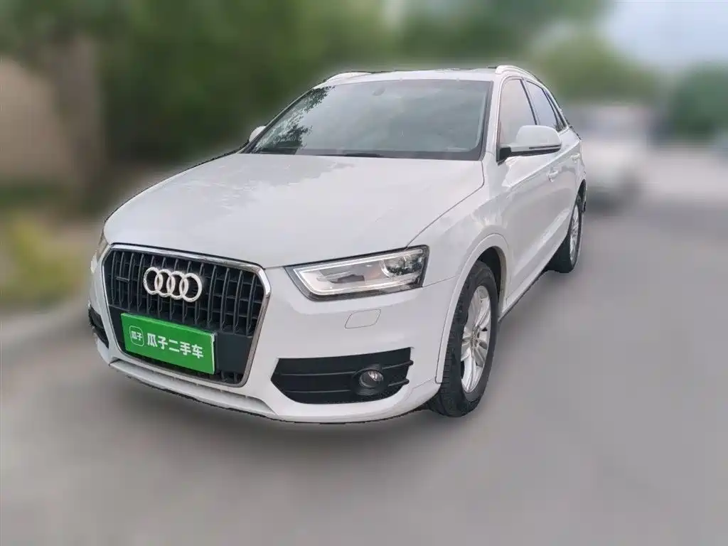 Audi Q3 2014 — фото 1