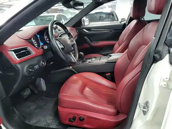 Maserati Ghibli 2018