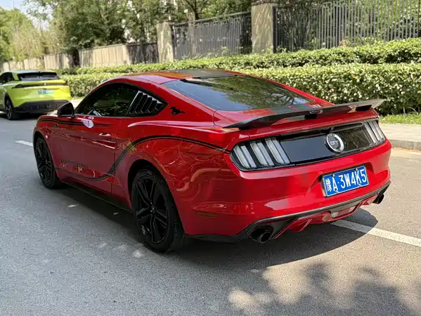 Ford Mustang 2015