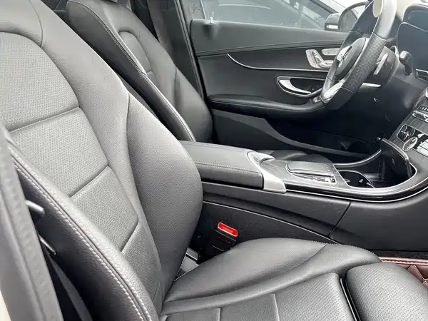 Mercedes-Benz C-Class 2021
