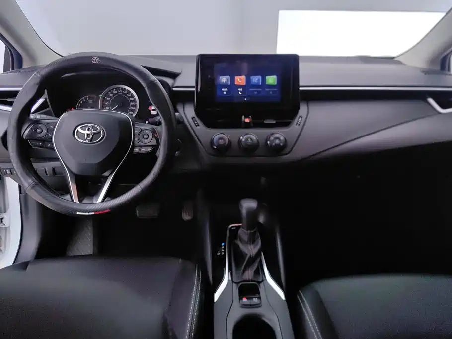 Toyota Corolla 2022 — фото 12