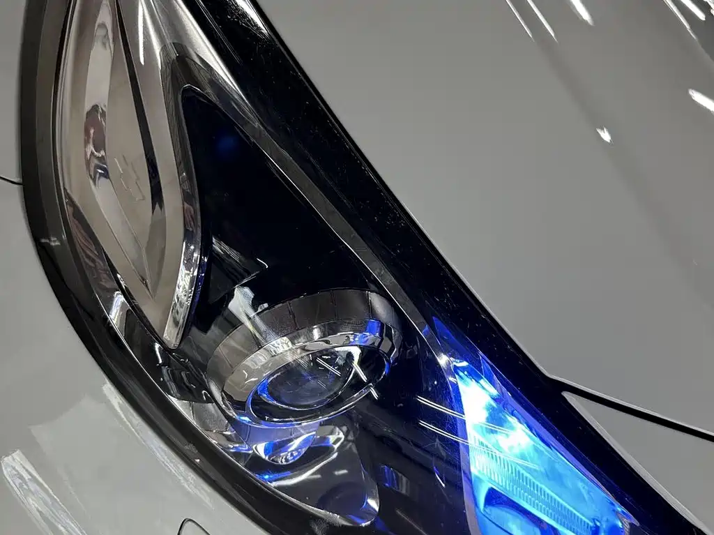 Chevrolet Malibu 2018 — фото 13