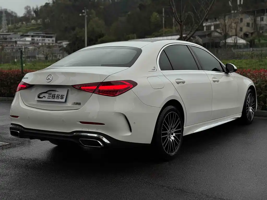 Mercedes-Benz C-Class 2023 — фото 6