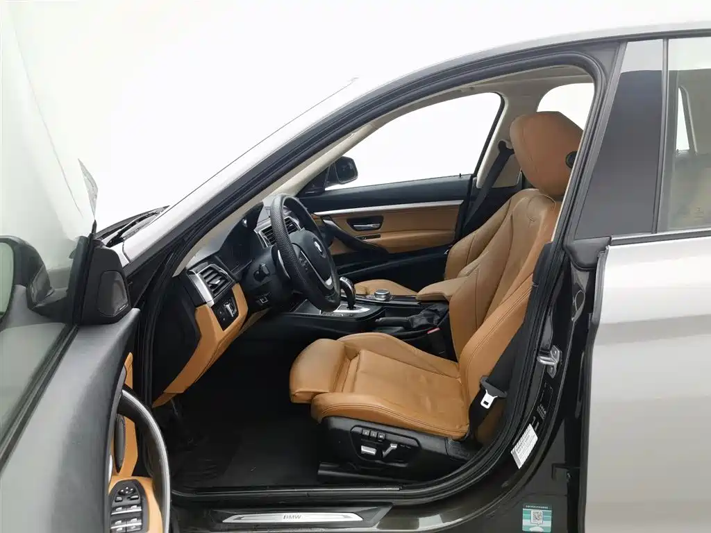 BMW 3 Series GT 2019 — фото 10