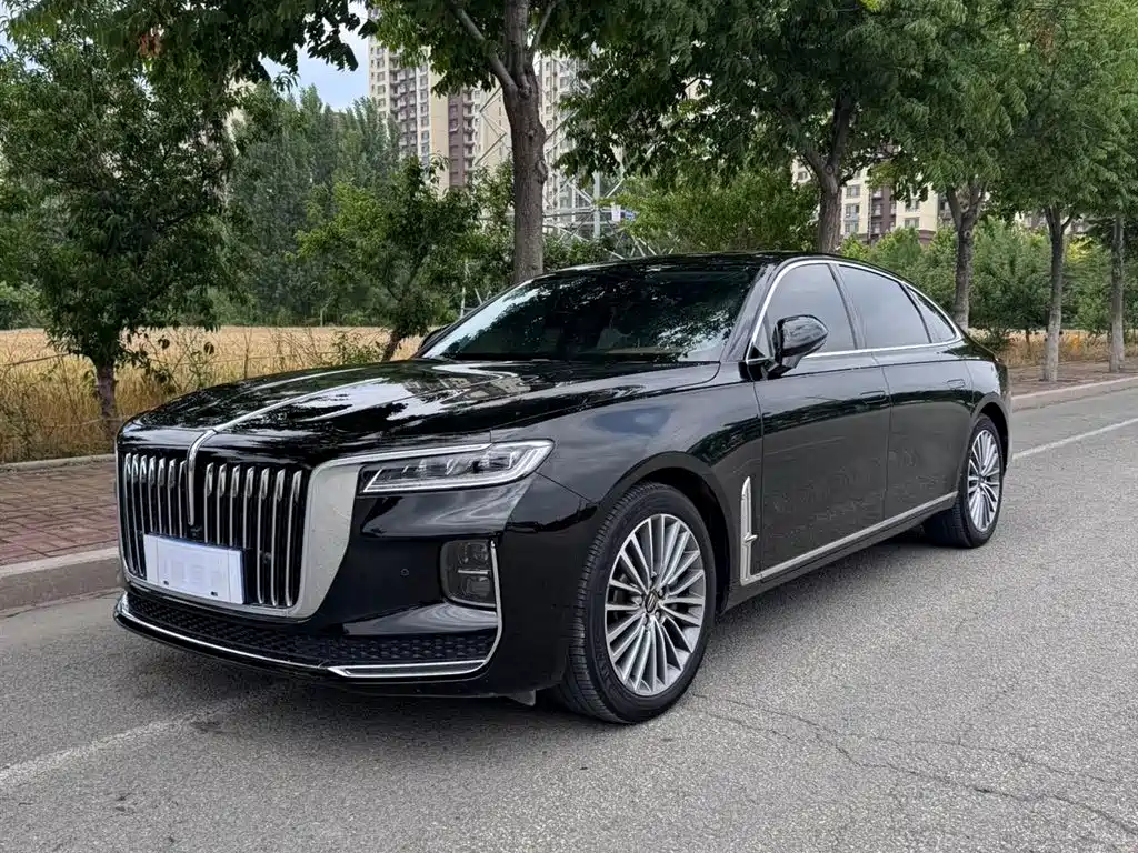 Hongqi H9 2022 — фото 1