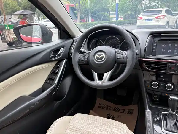 Mazda Atenza 2014