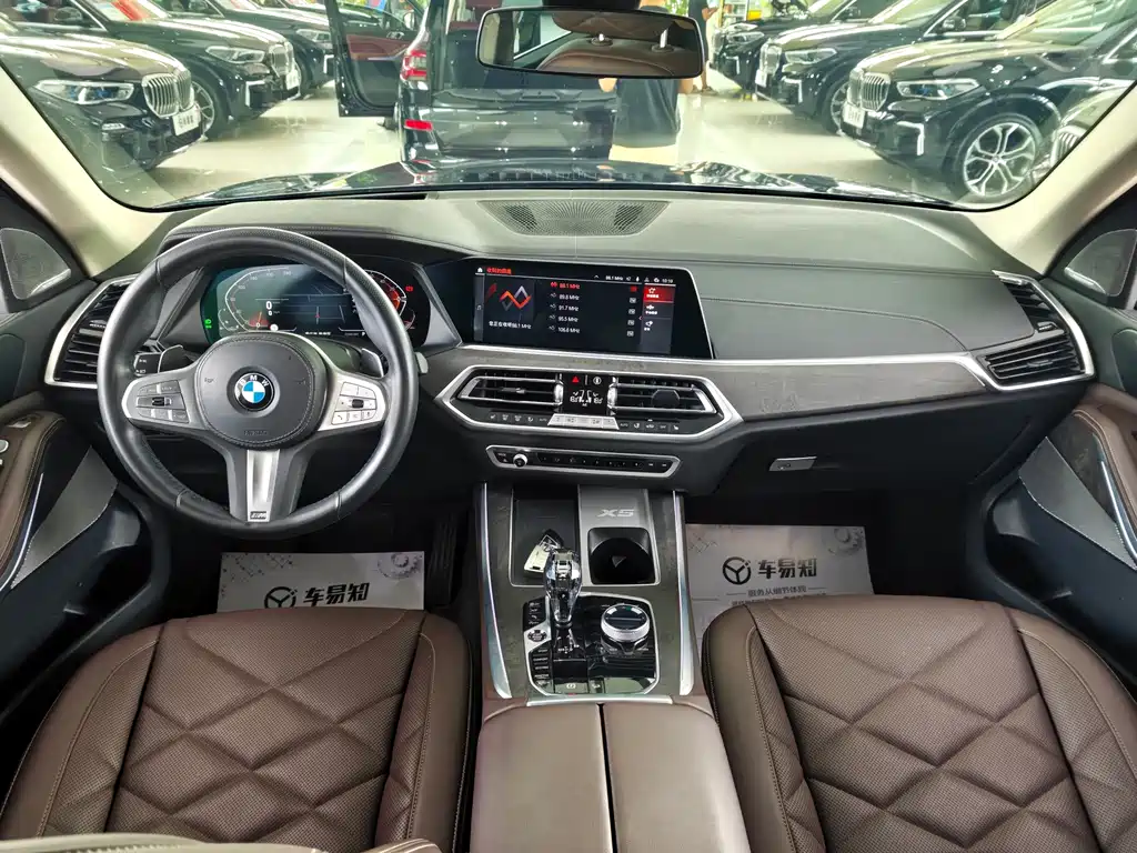 BMW X5 2023 — фото 10