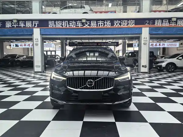 Volvo XC60 2023