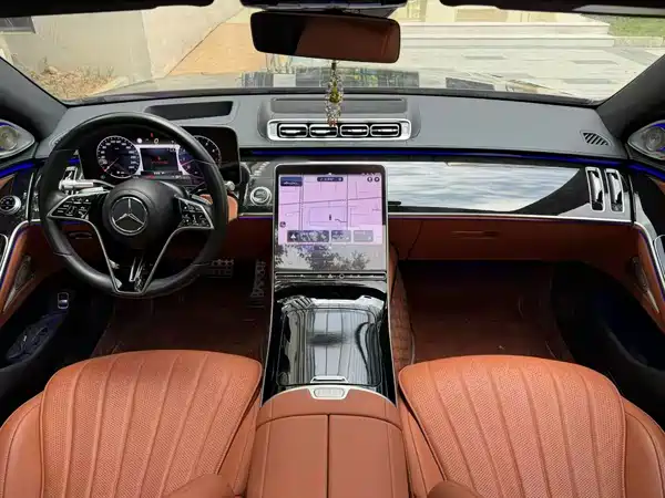 Mercedes-Benz S-Class 2023