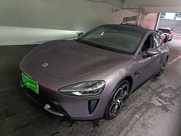 Xiaomi SU7 2024