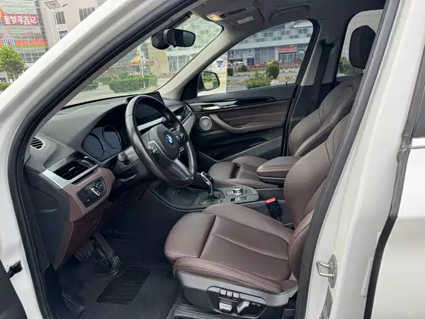 BMW X1 2021