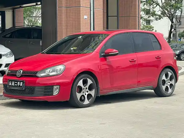 Volkswagen Golf GTI 2012