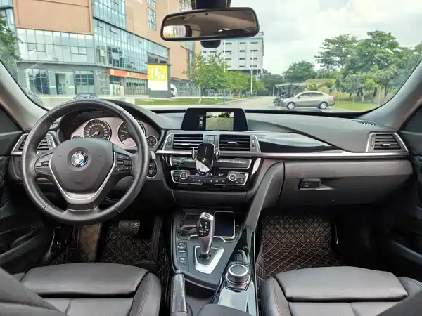 BMW 3 Series GT 2019