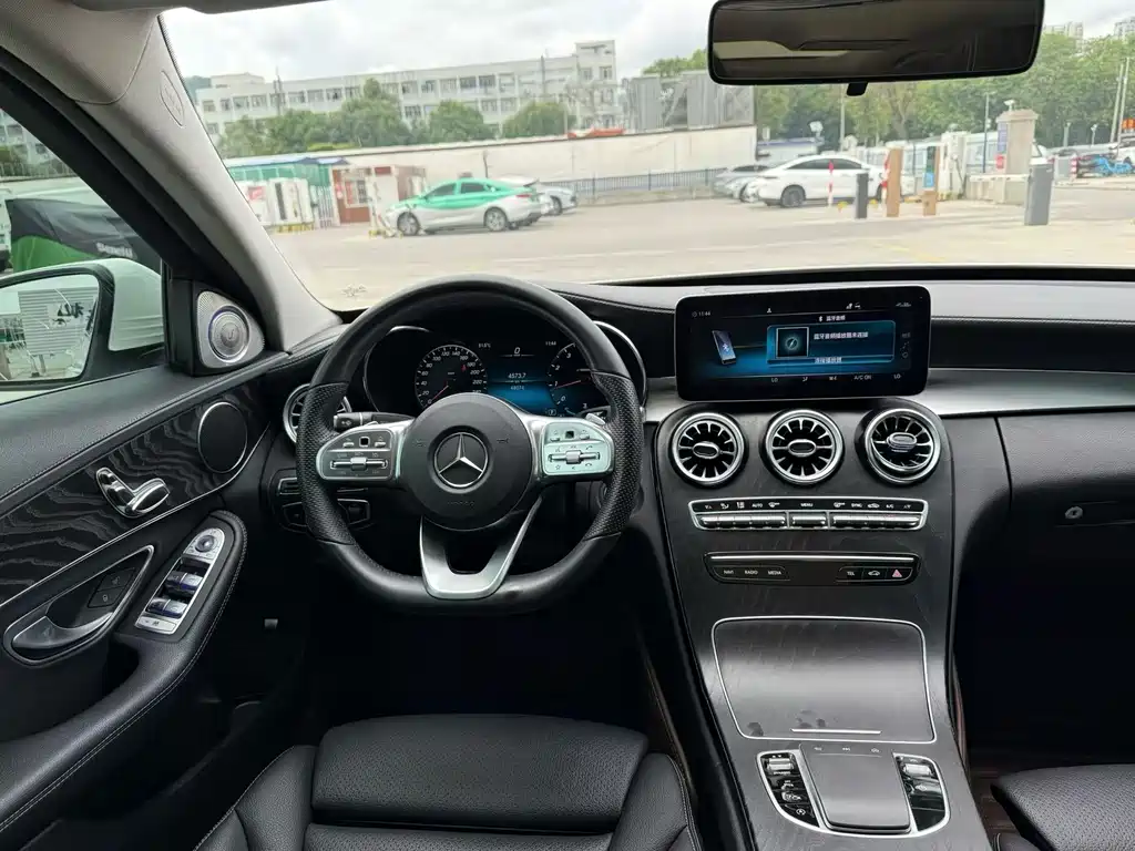 Mercedes-Benz C-Class 2021 — фото 15