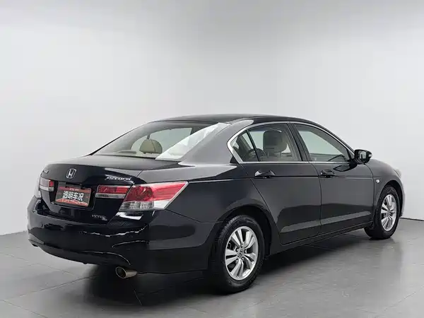 Honda Accord 2011